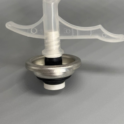 কেনা PU Foam Can Valve Reliable For Gap Filling And Energy-Saving Insulation অনলাইনে উৎপাদন